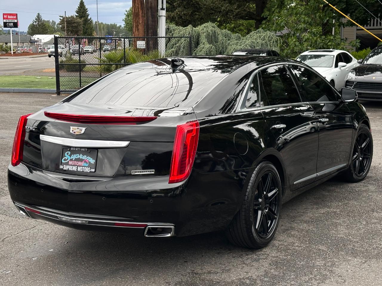 Cadillac XTS 4dr Sdn Luxury Collection AWD 2016