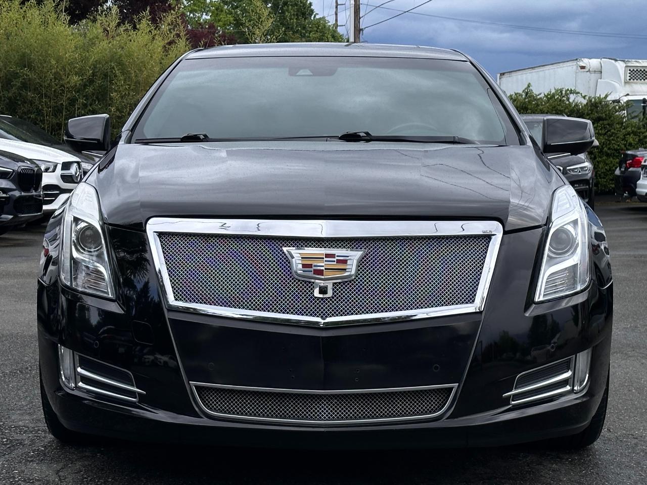 Cadillac XTS 4dr Sdn Luxury Collection AWD 2016