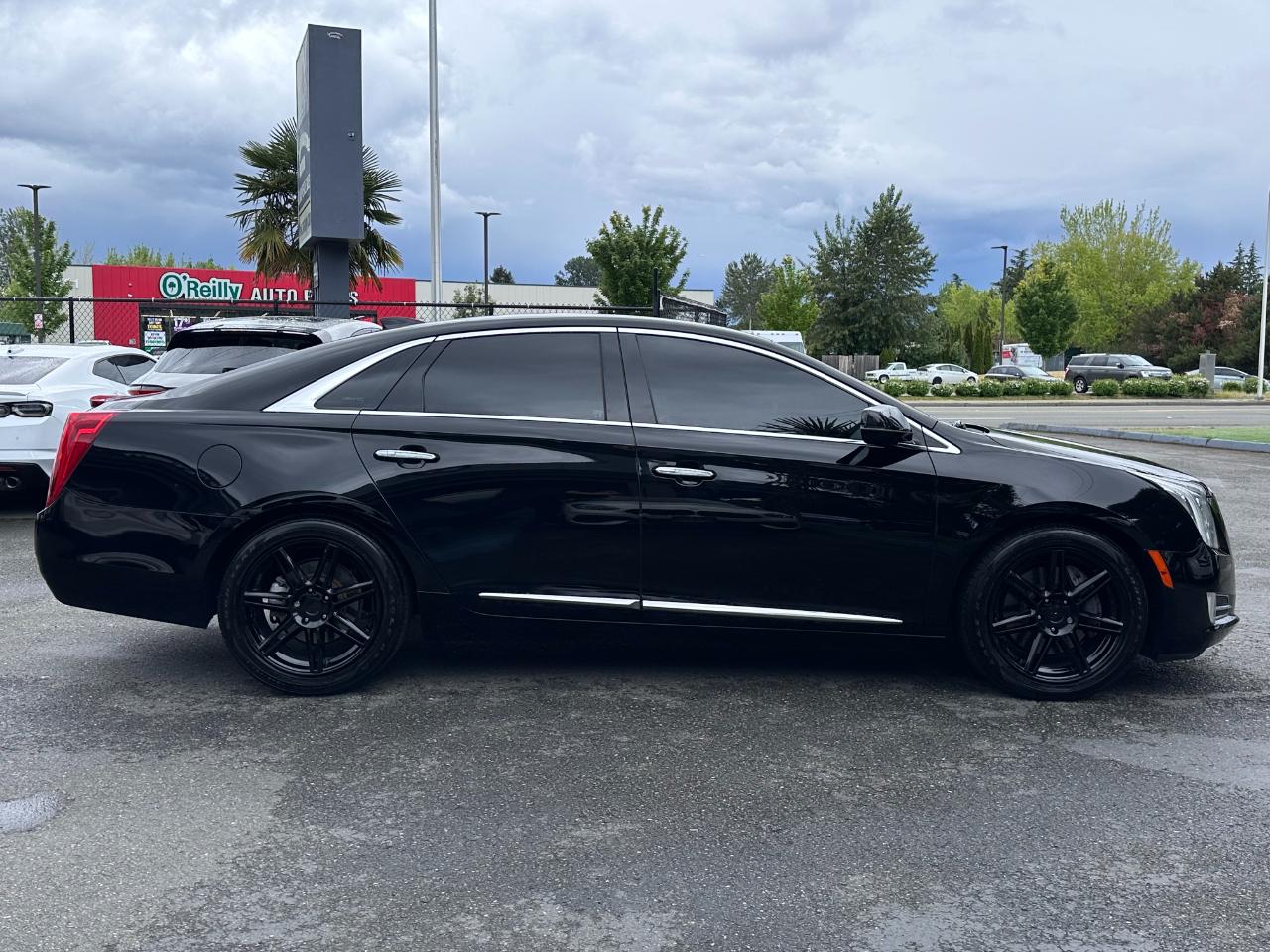 Cadillac XTS 4dr Sdn Luxury Collection AWD 2016