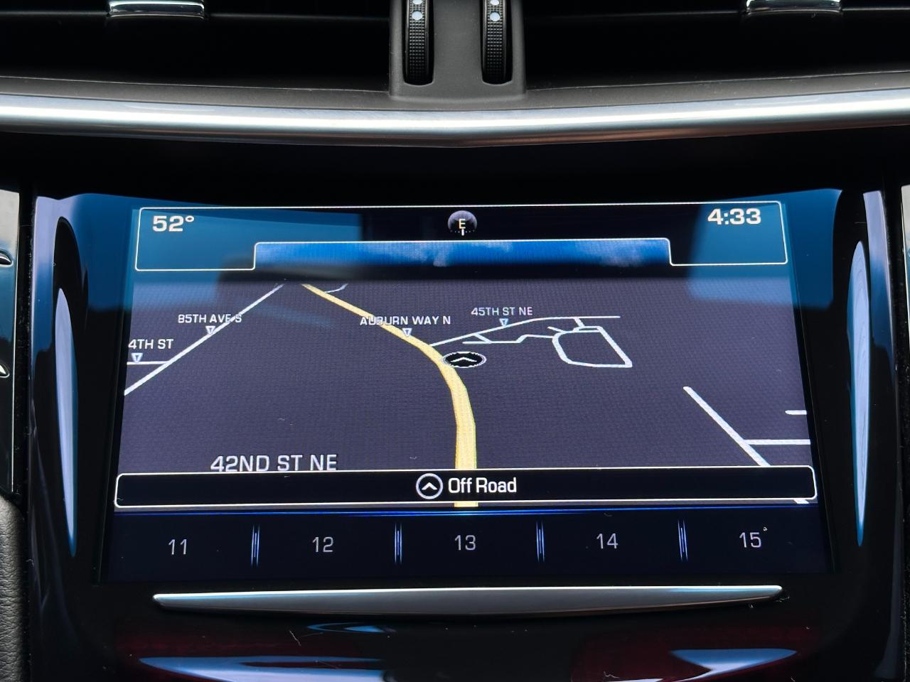 Cadillac XTS 4dr Sdn Luxury Collection AWD 2016
