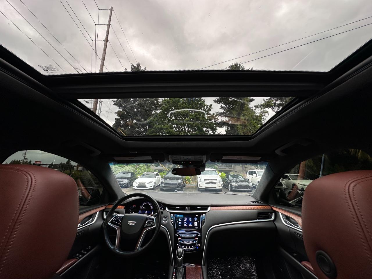 Cadillac XTS 4dr Sdn Luxury Collection AWD 2016