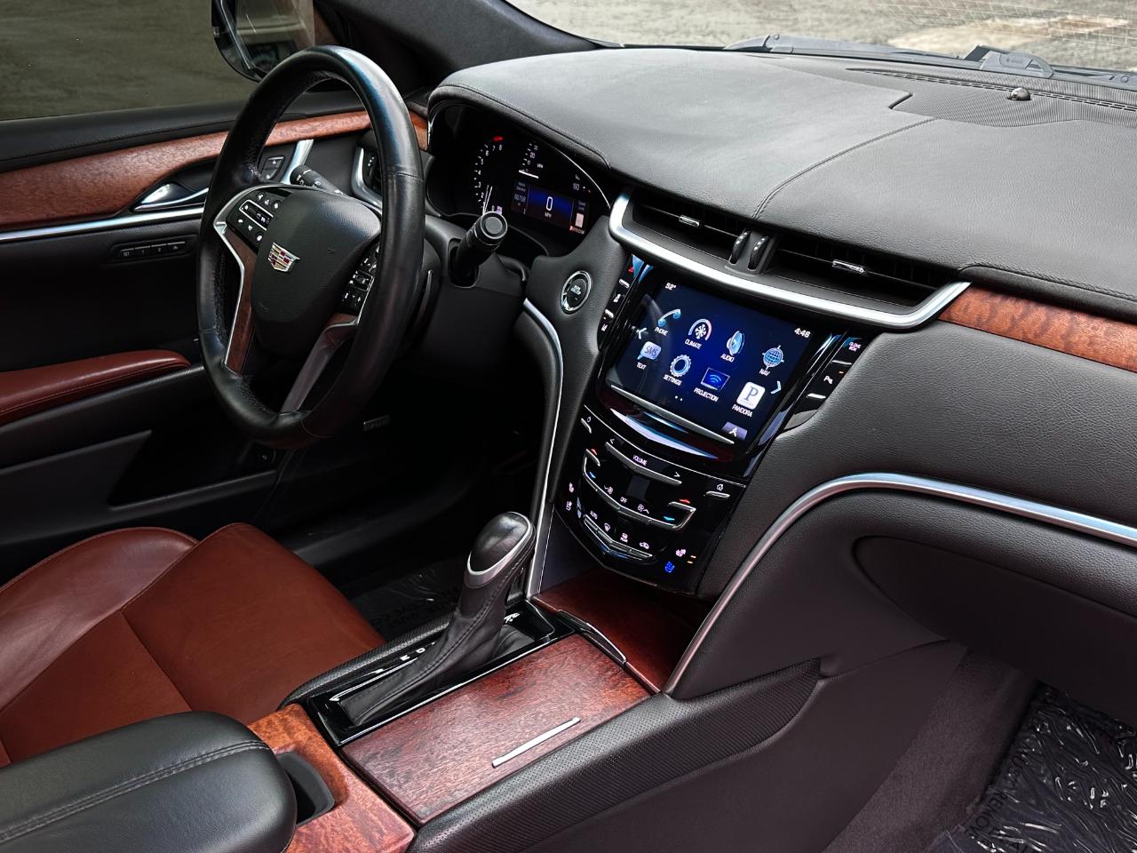 Cadillac XTS 4dr Sdn Luxury Collection AWD 2016