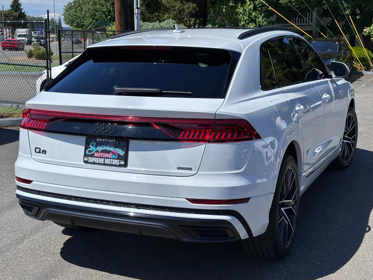 Audi Q8 Premium Plus 55 TFSI quattro 2022