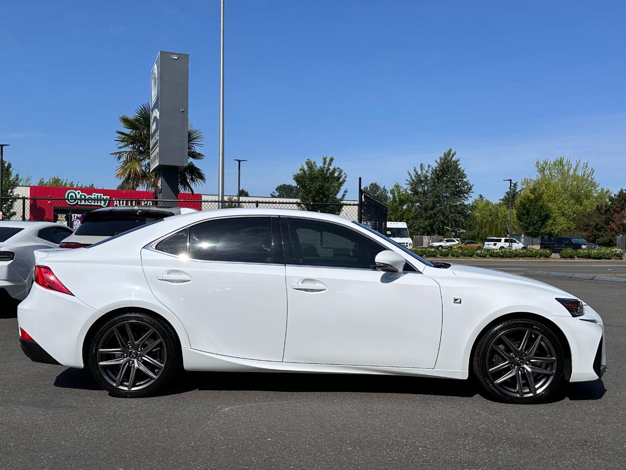 Lexus IS IS Turbo RWD 2017
