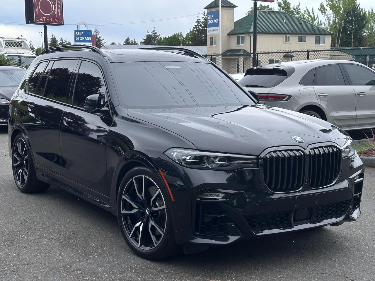 BMW X7 xDrive40i Sports Activity Vehicle 2022