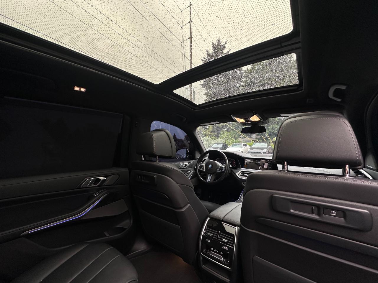 BMW X7 xDrive40i Sports Activity Vehicle 2022