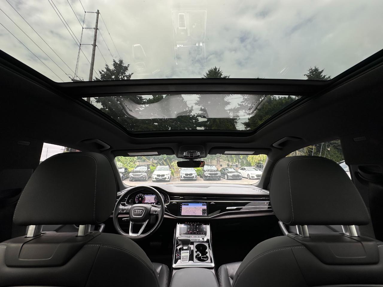Audi Q8 Premium Plus 55 TFSI quattro 2019