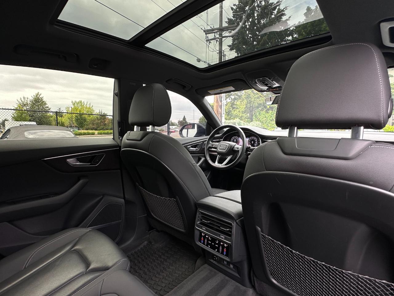 Audi Q8 Premium Plus 55 TFSI quattro 2019