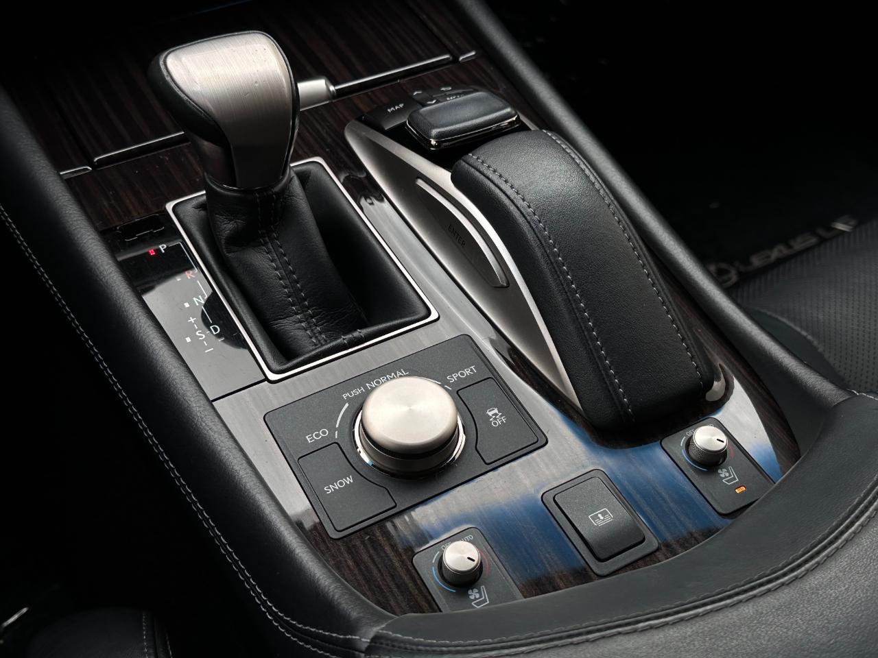 Lexus LS 460 Luxury Sedan 2016