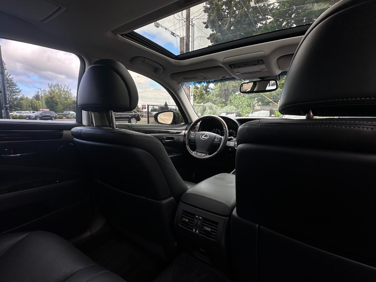 Lexus LS 460 Luxury Sedan 2016