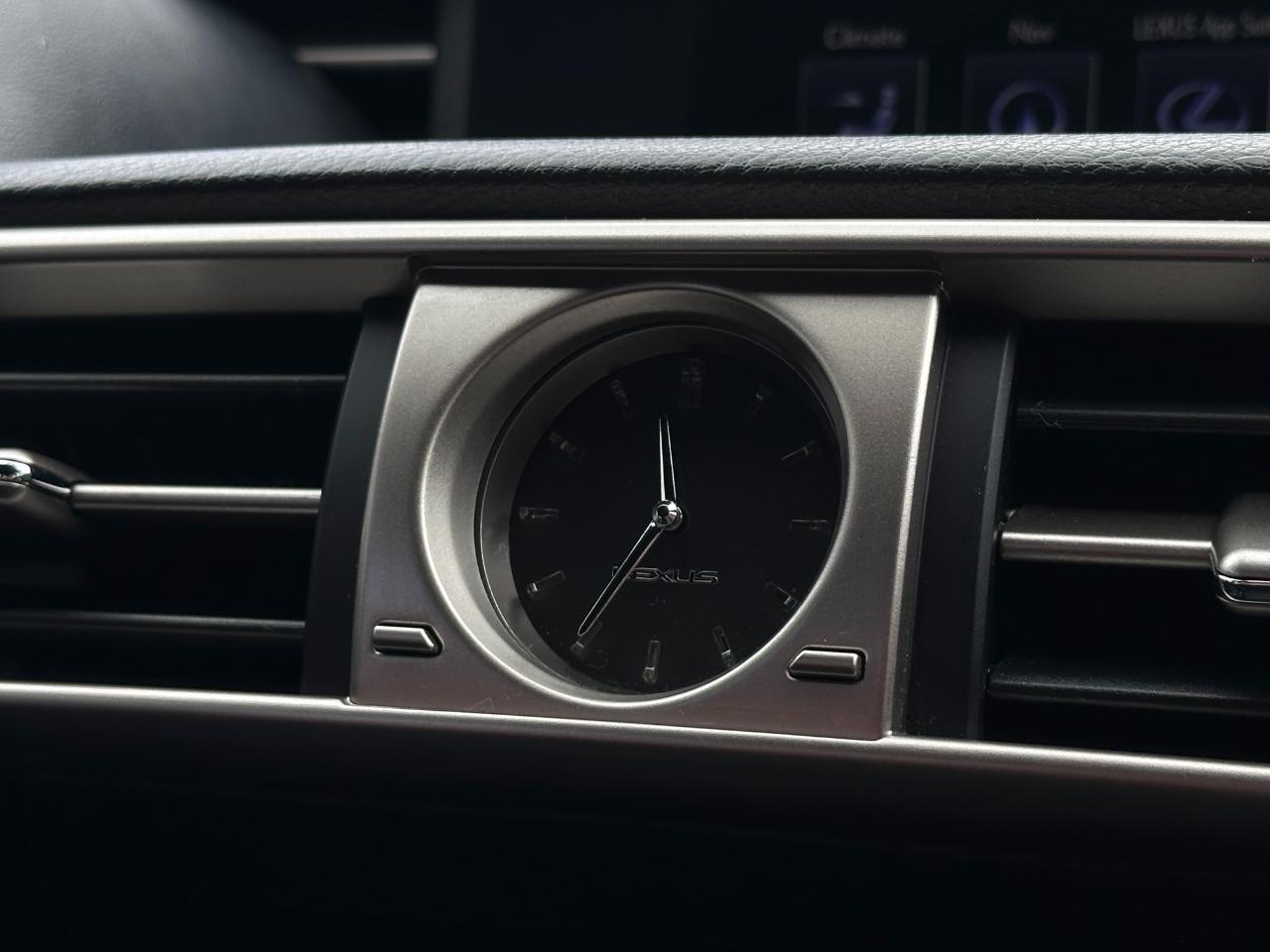 Lexus IS 200t  2016