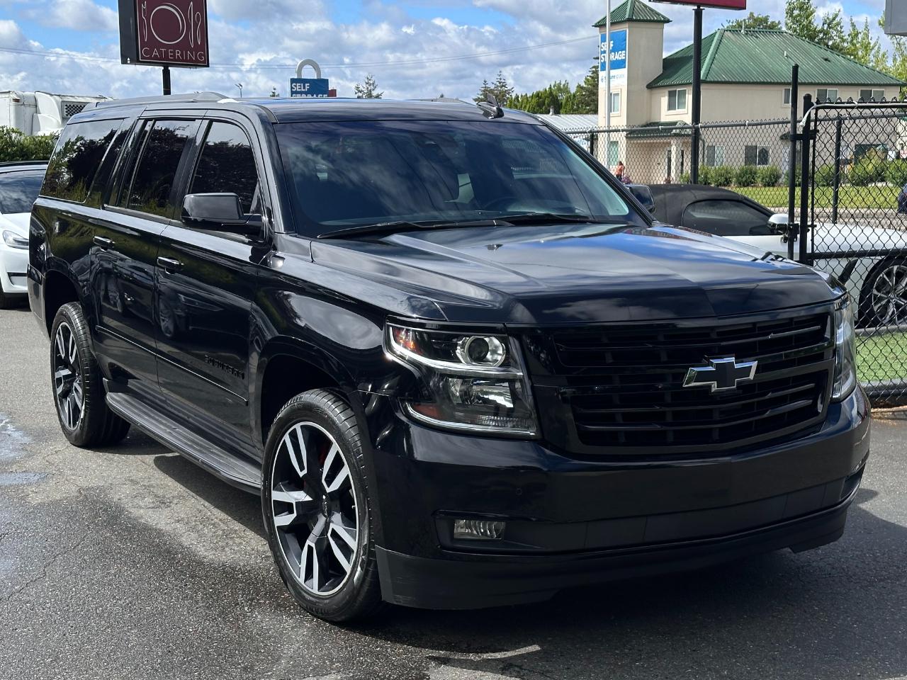 Chevrolet Suburban 4WD 4dr 1500 Premier 2019