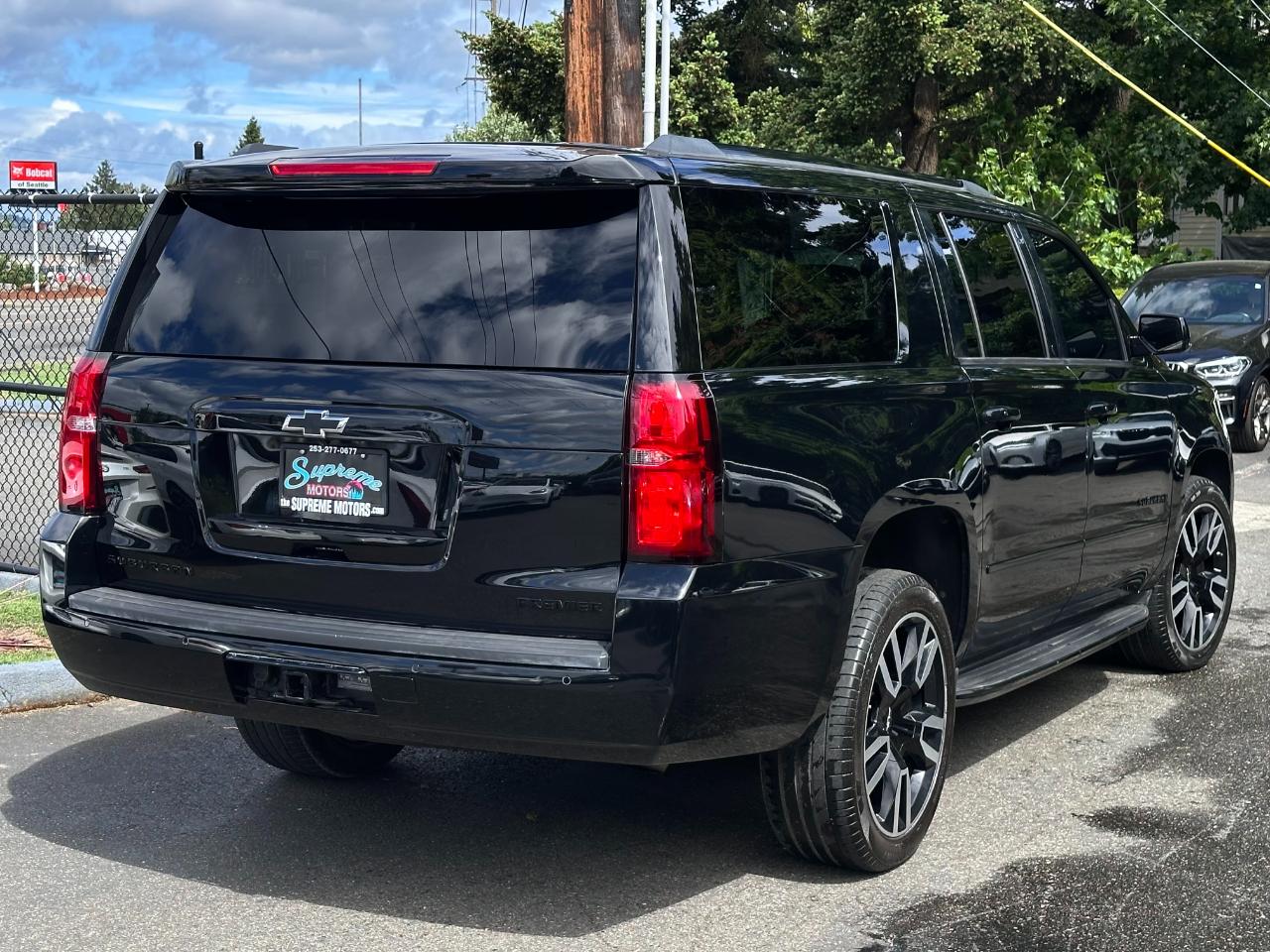 Chevrolet Suburban 4WD 4dr 1500 Premier 2019