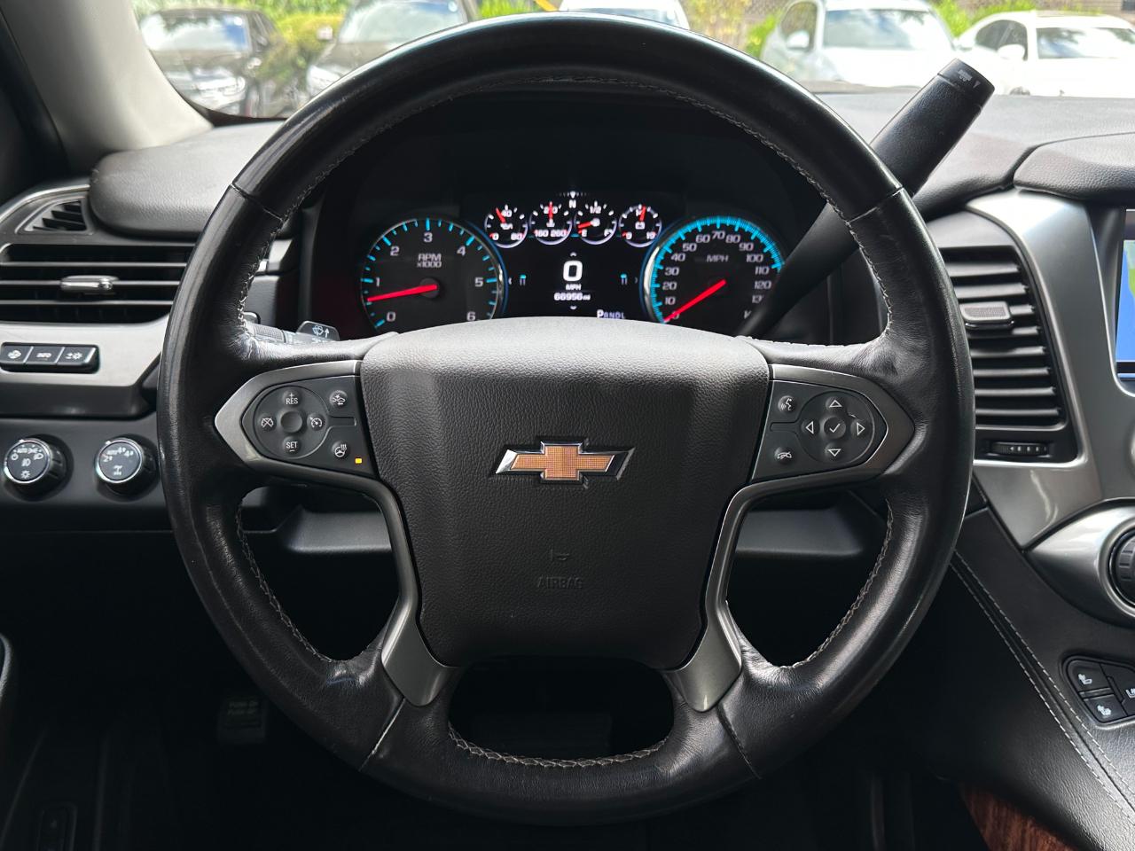 Chevrolet Suburban 4WD 4dr 1500 Premier 2019