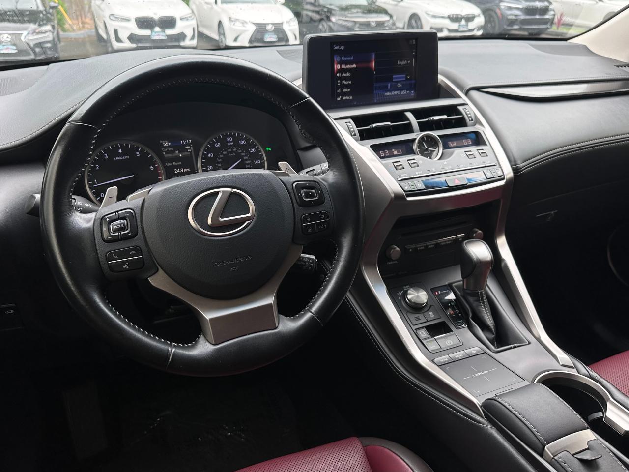 Lexus NX  2018