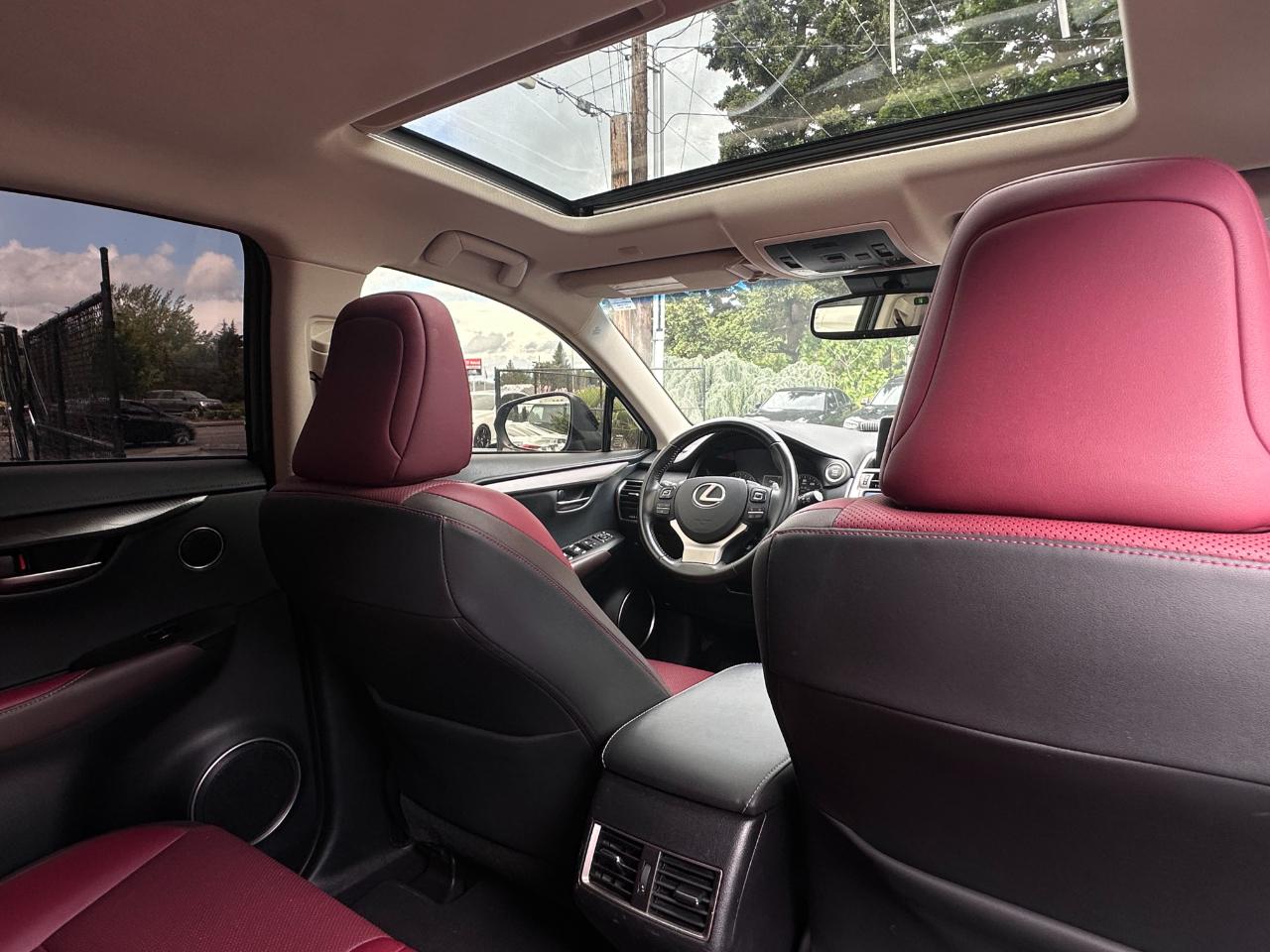 Lexus NX  2018