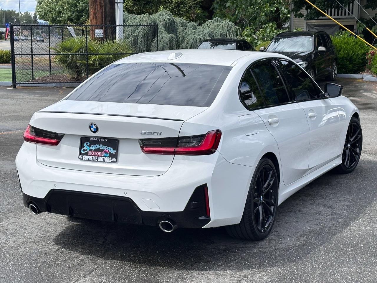 BMW 3 Series  2023