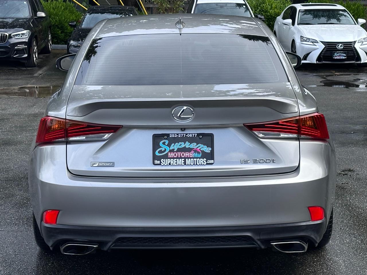 Lexus IS  2017