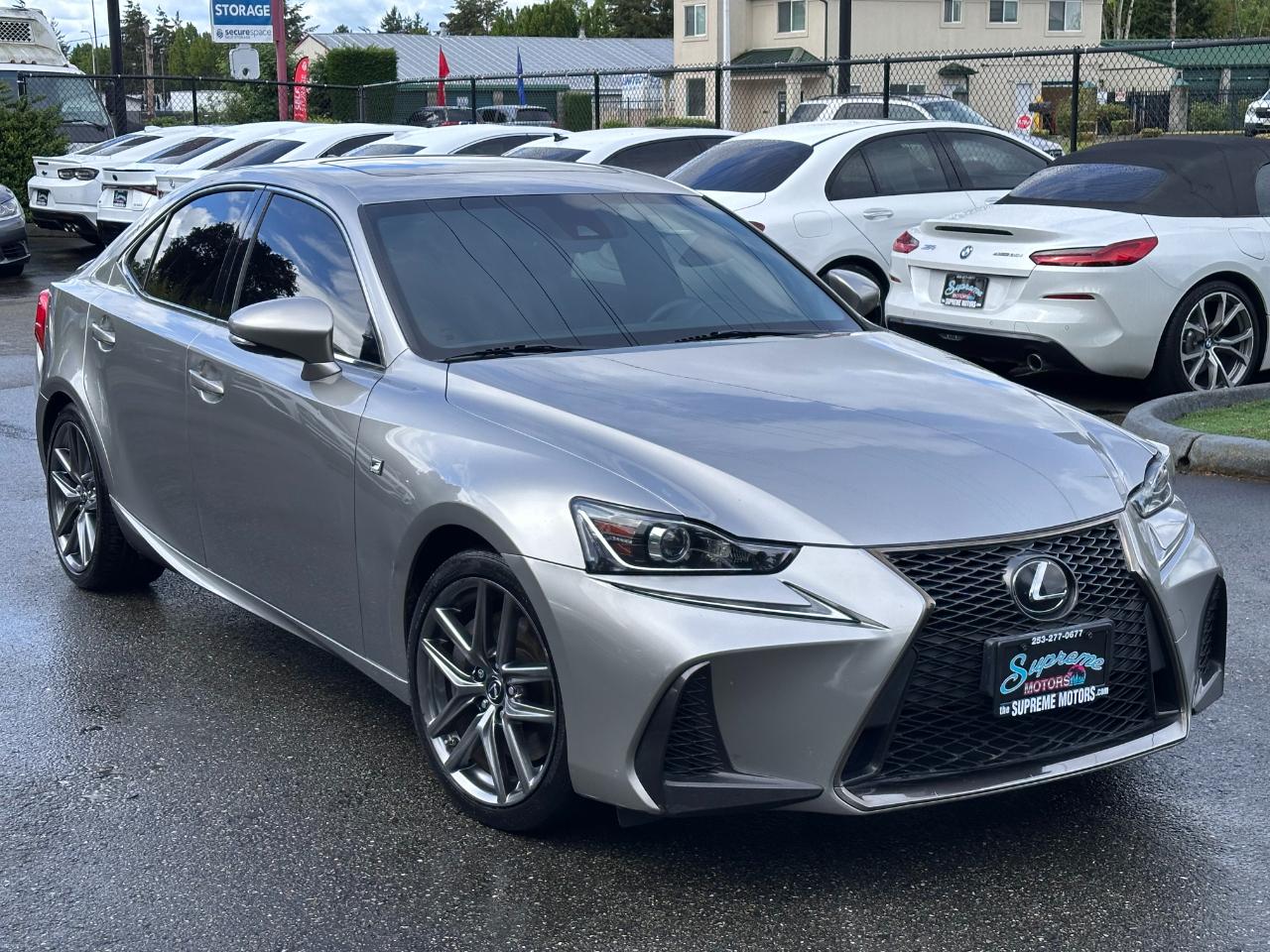 Lexus IS  2017