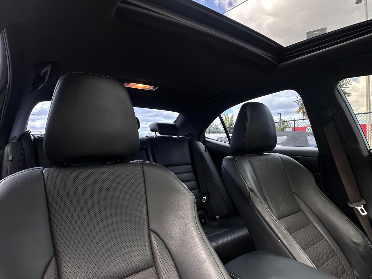 Lexus IS  2017