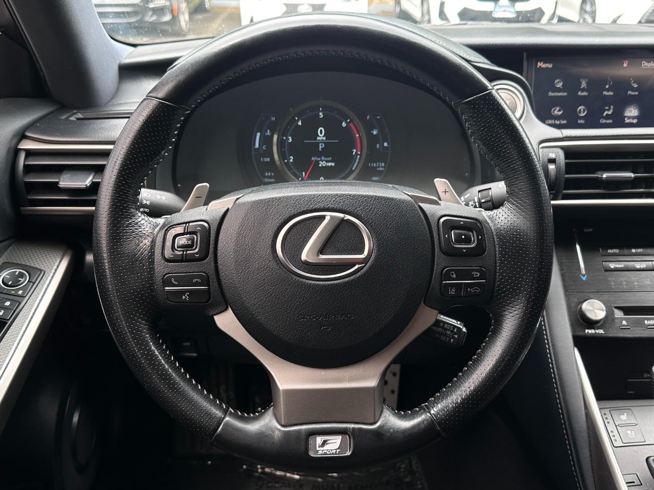 Lexus IS  2017