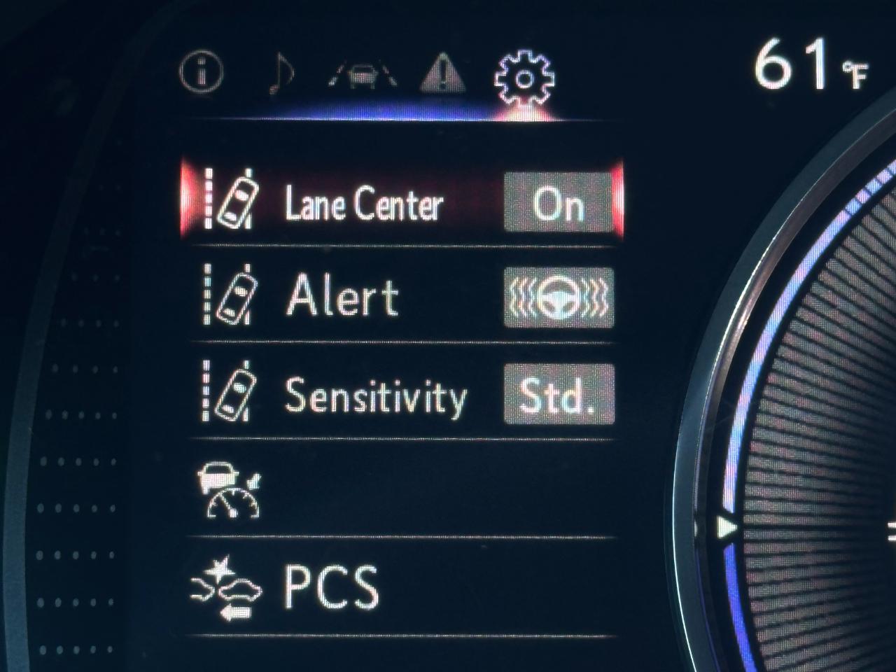 Lexus ES  2022