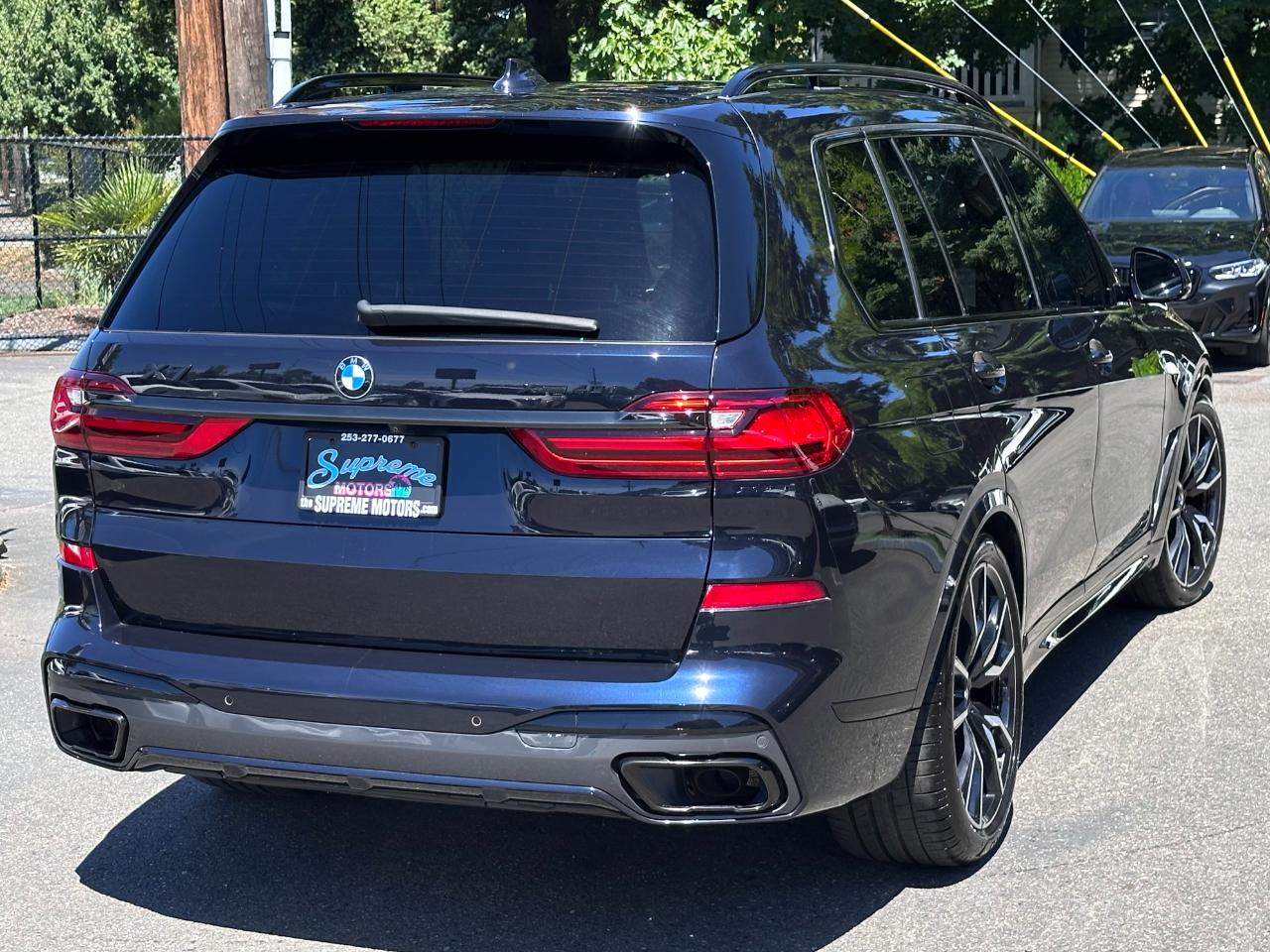 BMW X7  2022