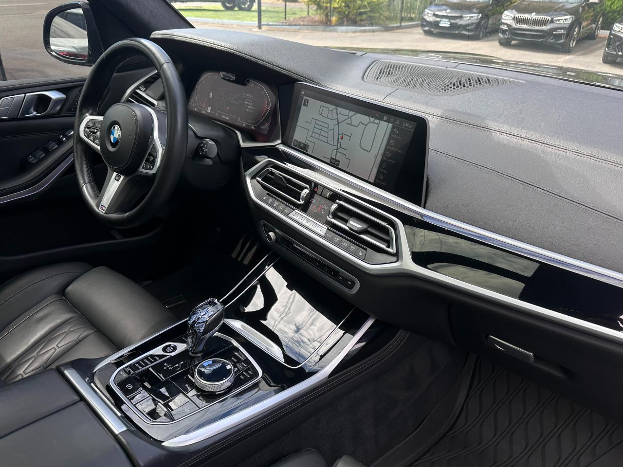 BMW X7  2022