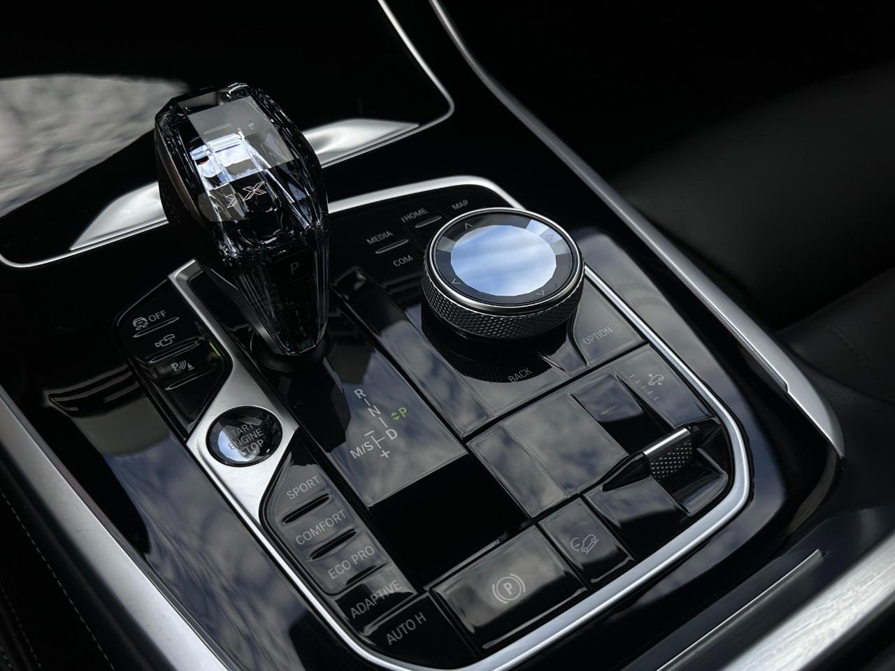 BMW X7  2022