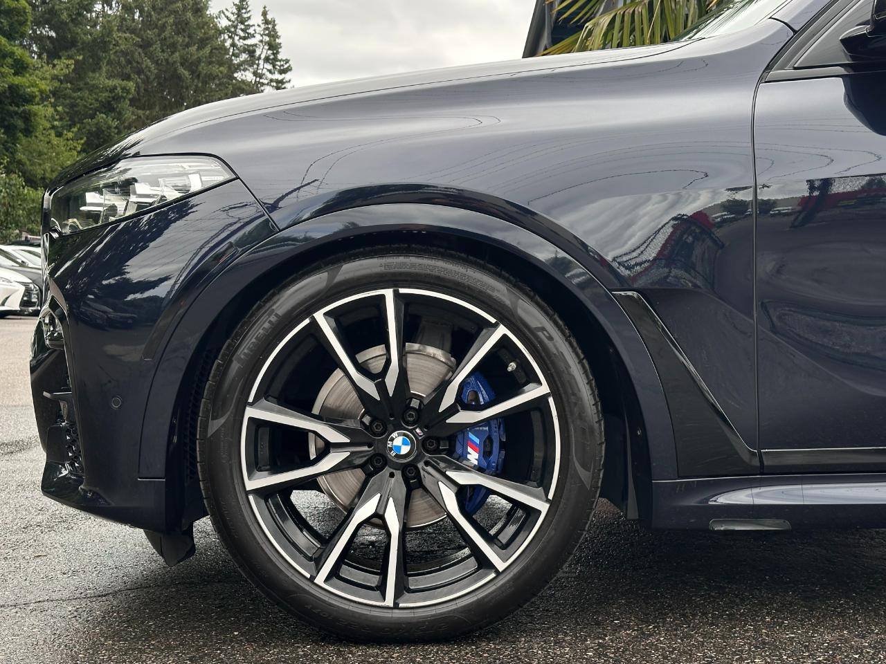 BMW X7  2022