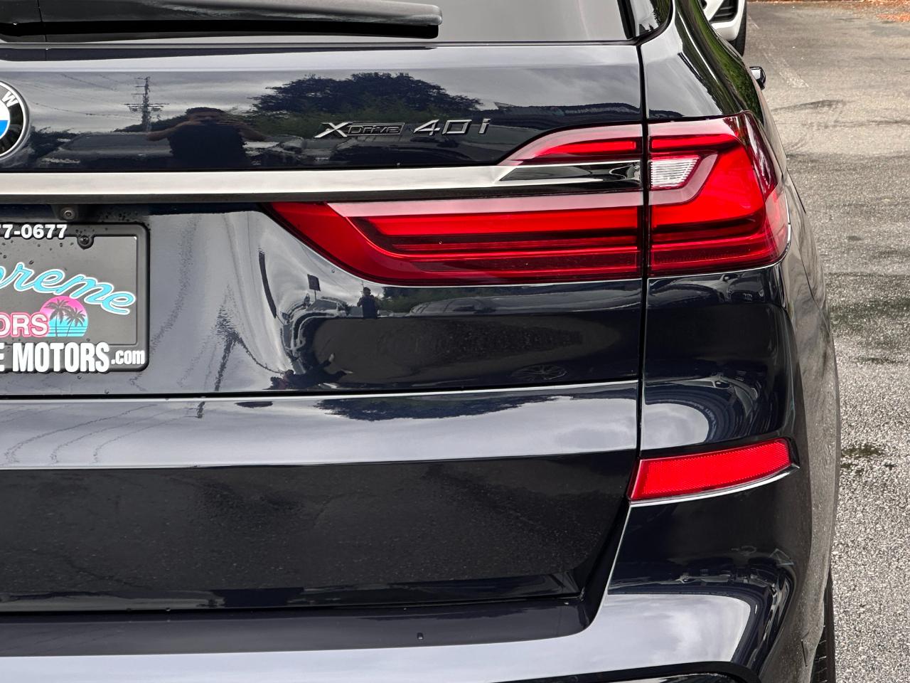 BMW X7  2022