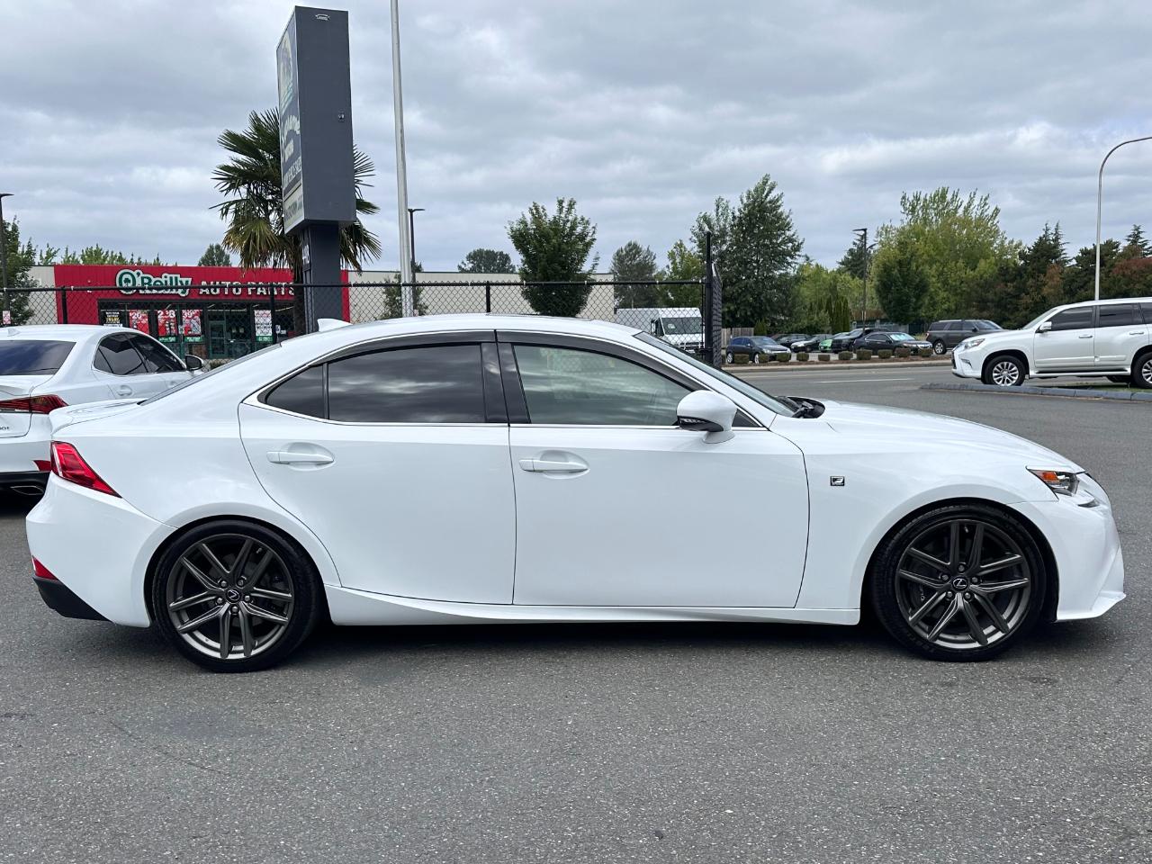 Lexus IS 350  2016