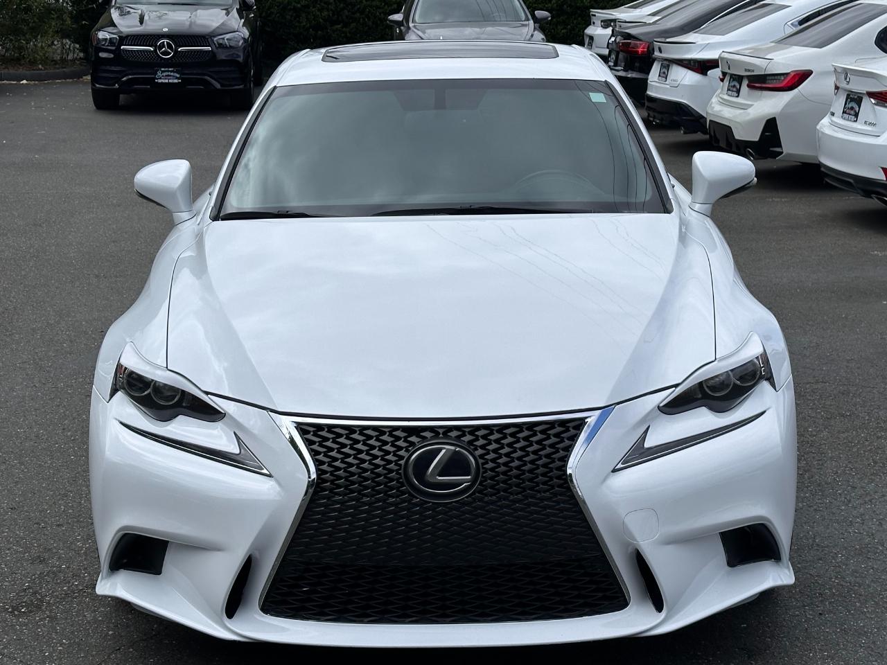 Lexus IS 350  2016