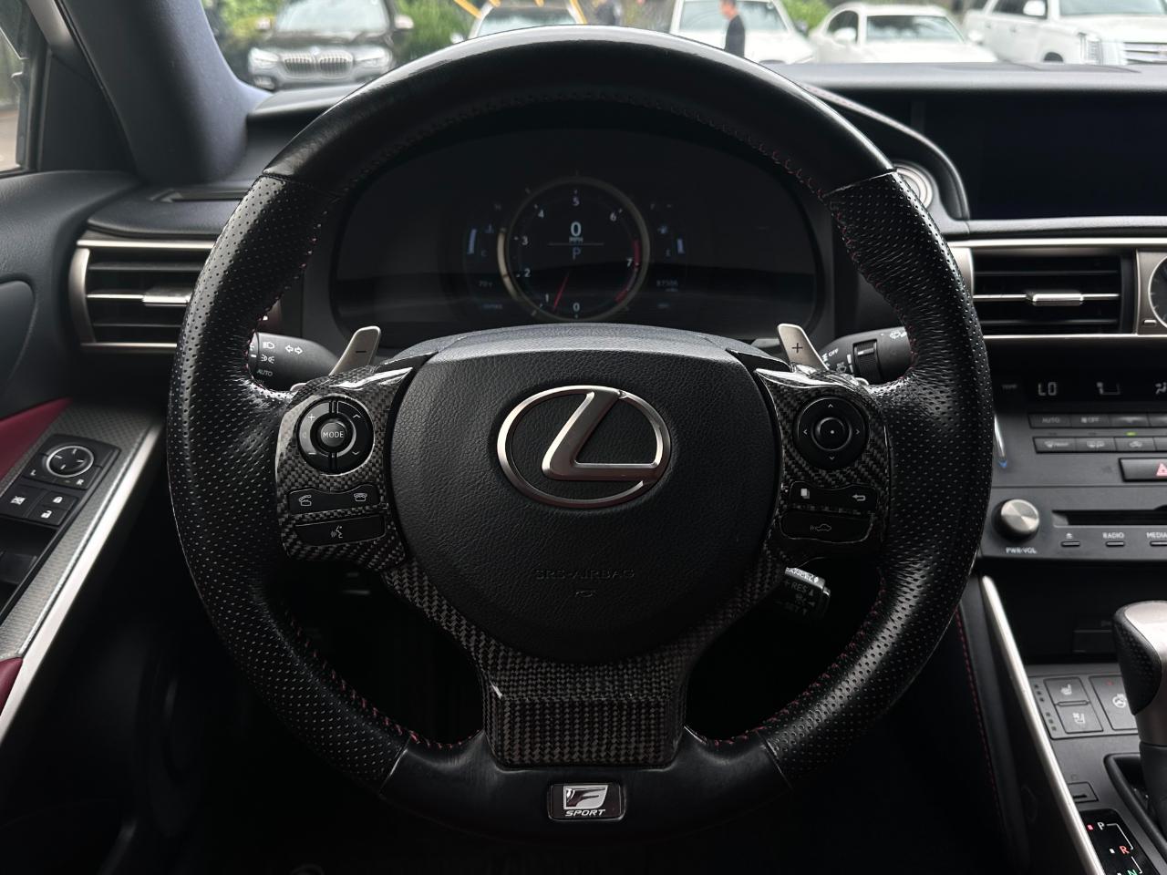 Lexus IS 350  2016