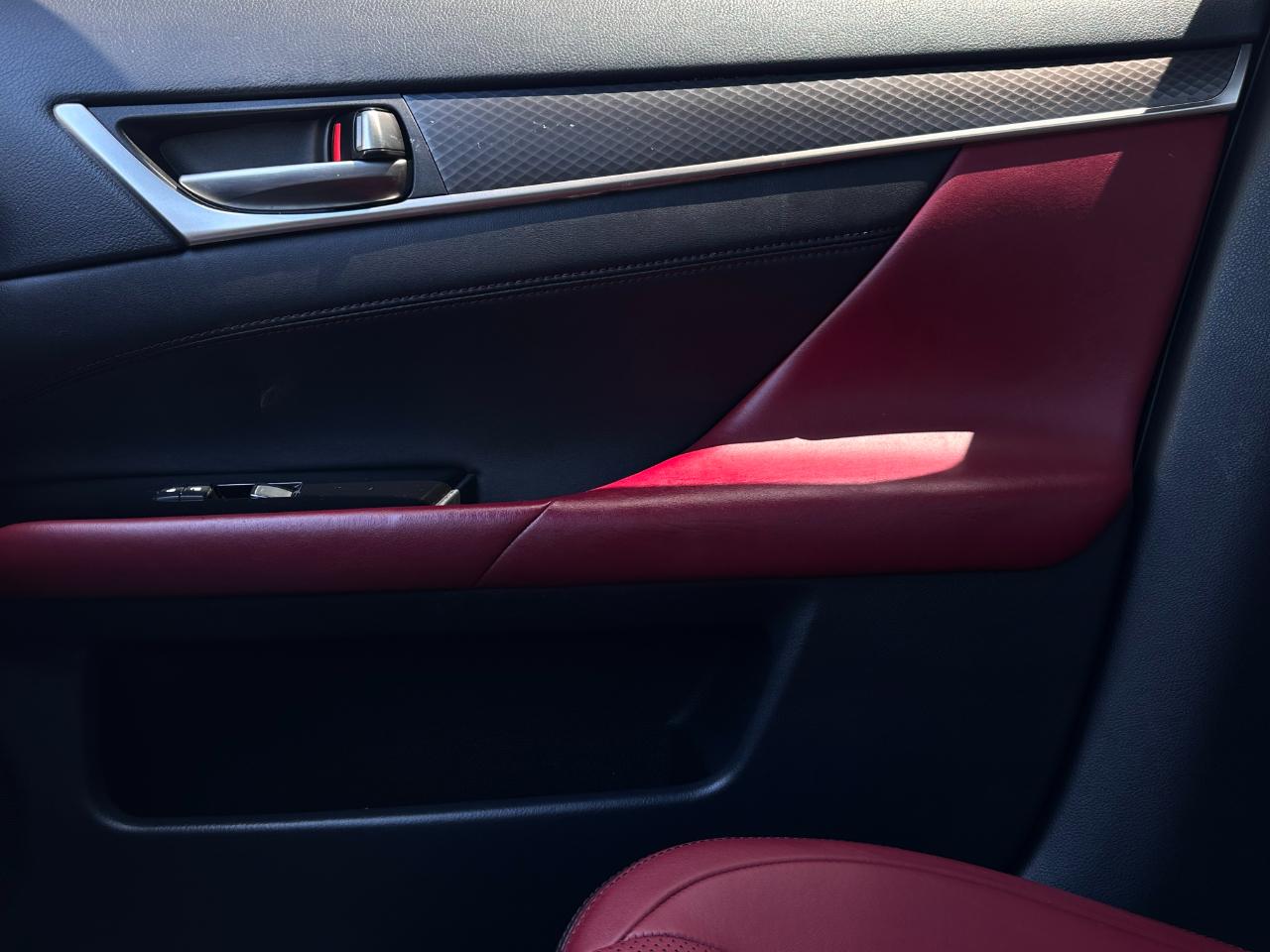 Lexus GS  2017