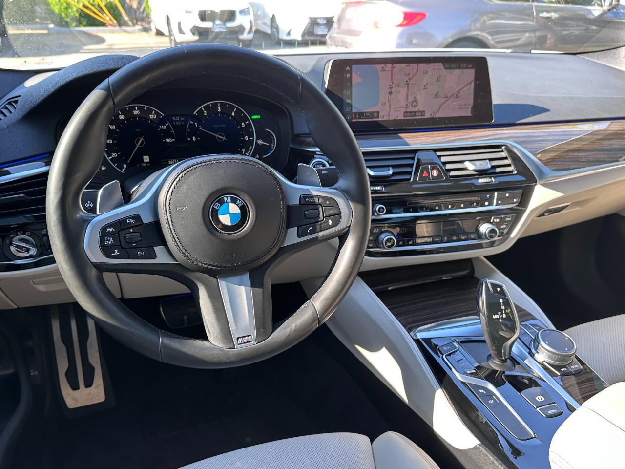 BMW 5 Series  2019