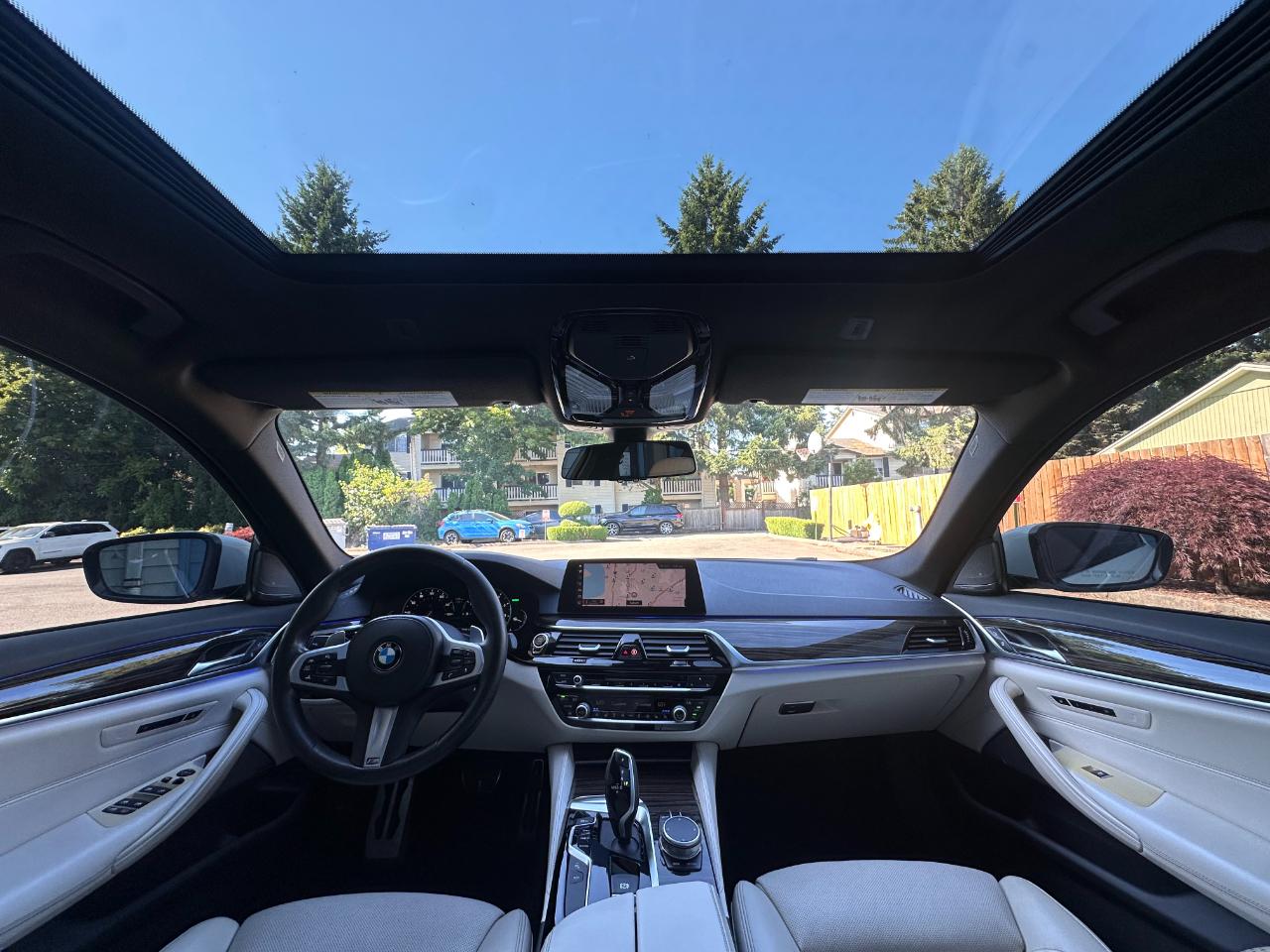 BMW 5 Series  2019