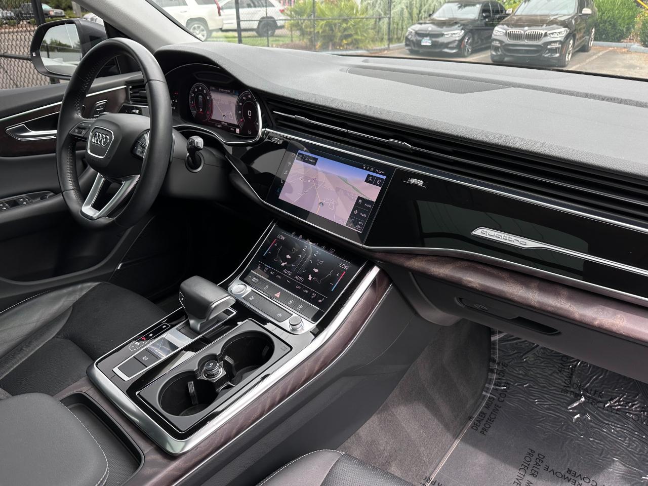 Audi Q8  2019