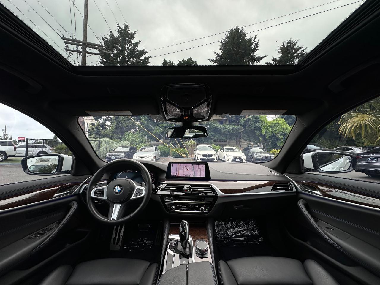 BMW 5 Series 530i Sedan 2020