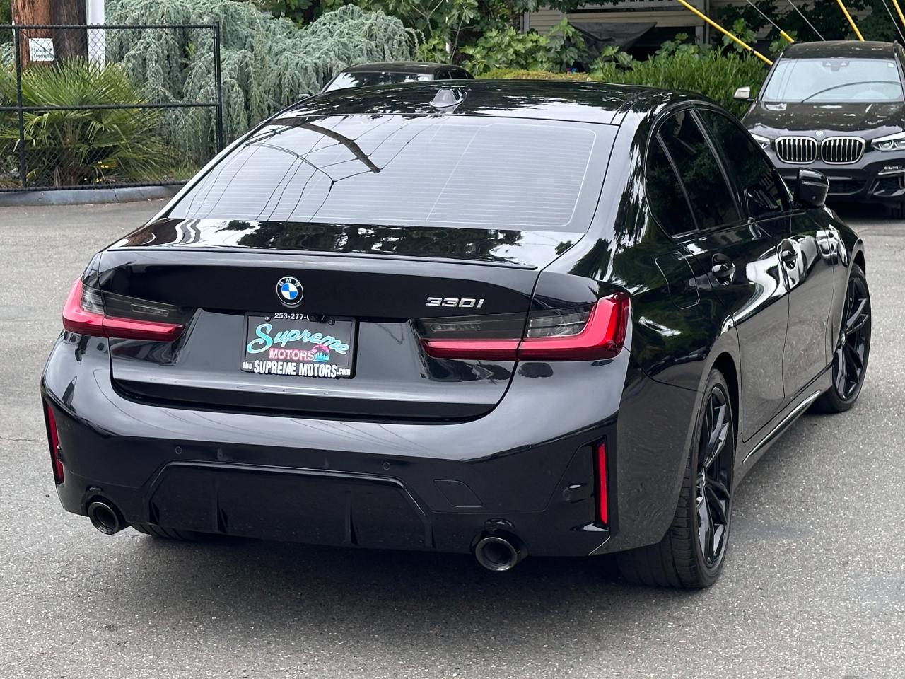 BMW 3 Series  2024