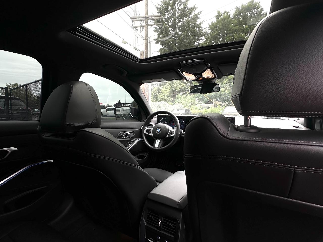 BMW 3 Series  2024