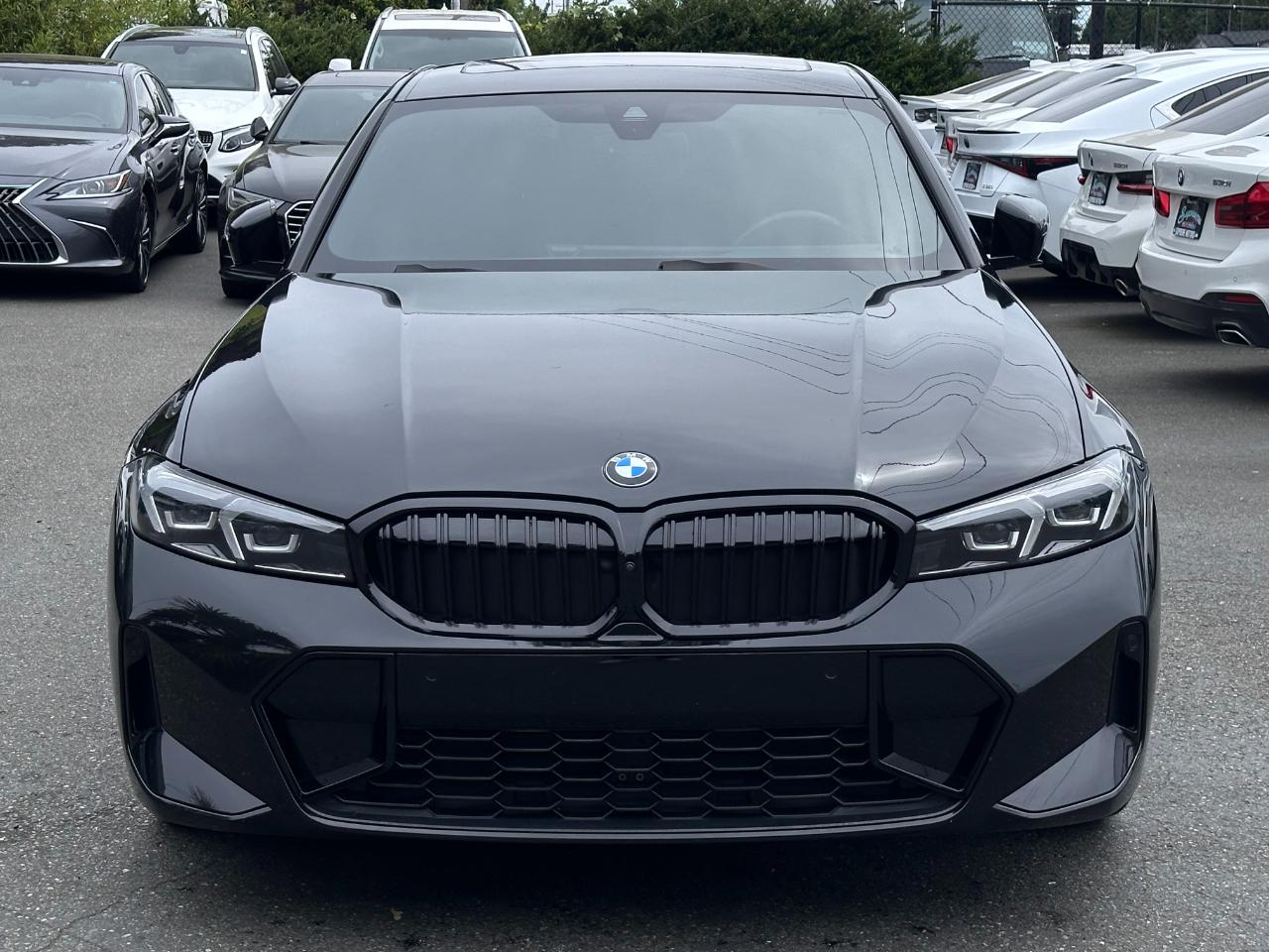 BMW 3 Series  2024