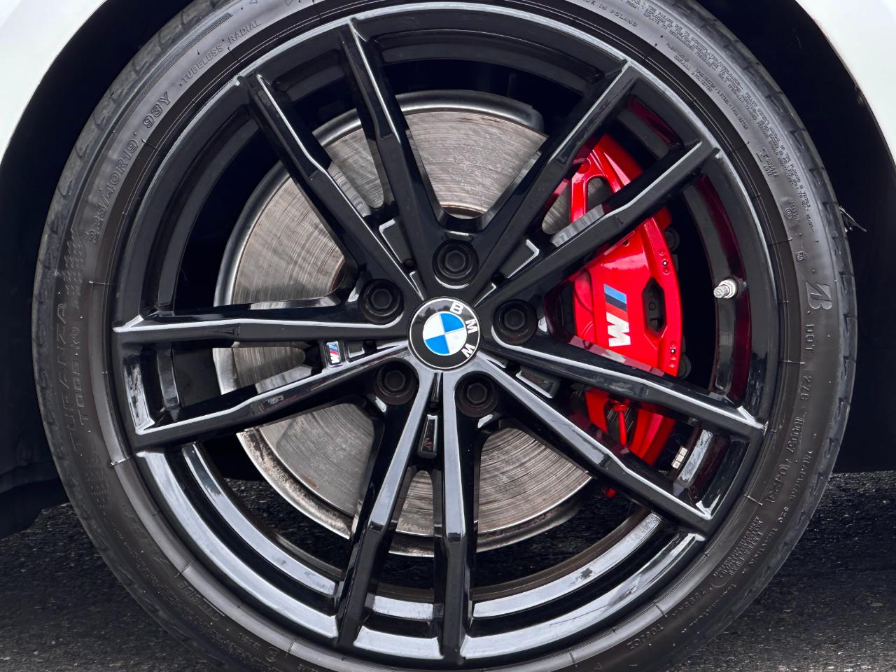 BMW 3 Series 330i Sedan 2023