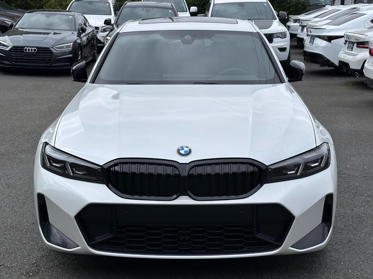 BMW 3 Series 330i Sedan 2023