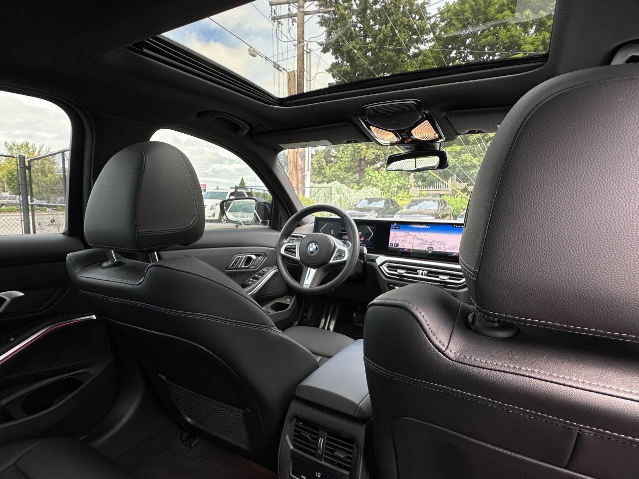BMW 3 Series 330i Sedan 2023