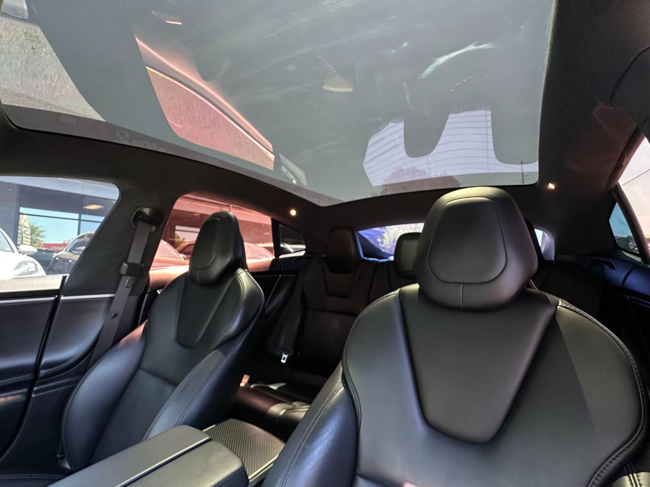 Tesla Model S  2019