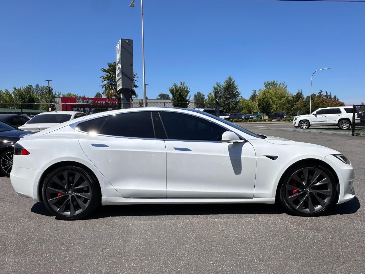 Tesla Model S  2019