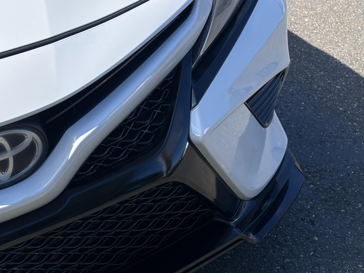 Toyota Camry  2021