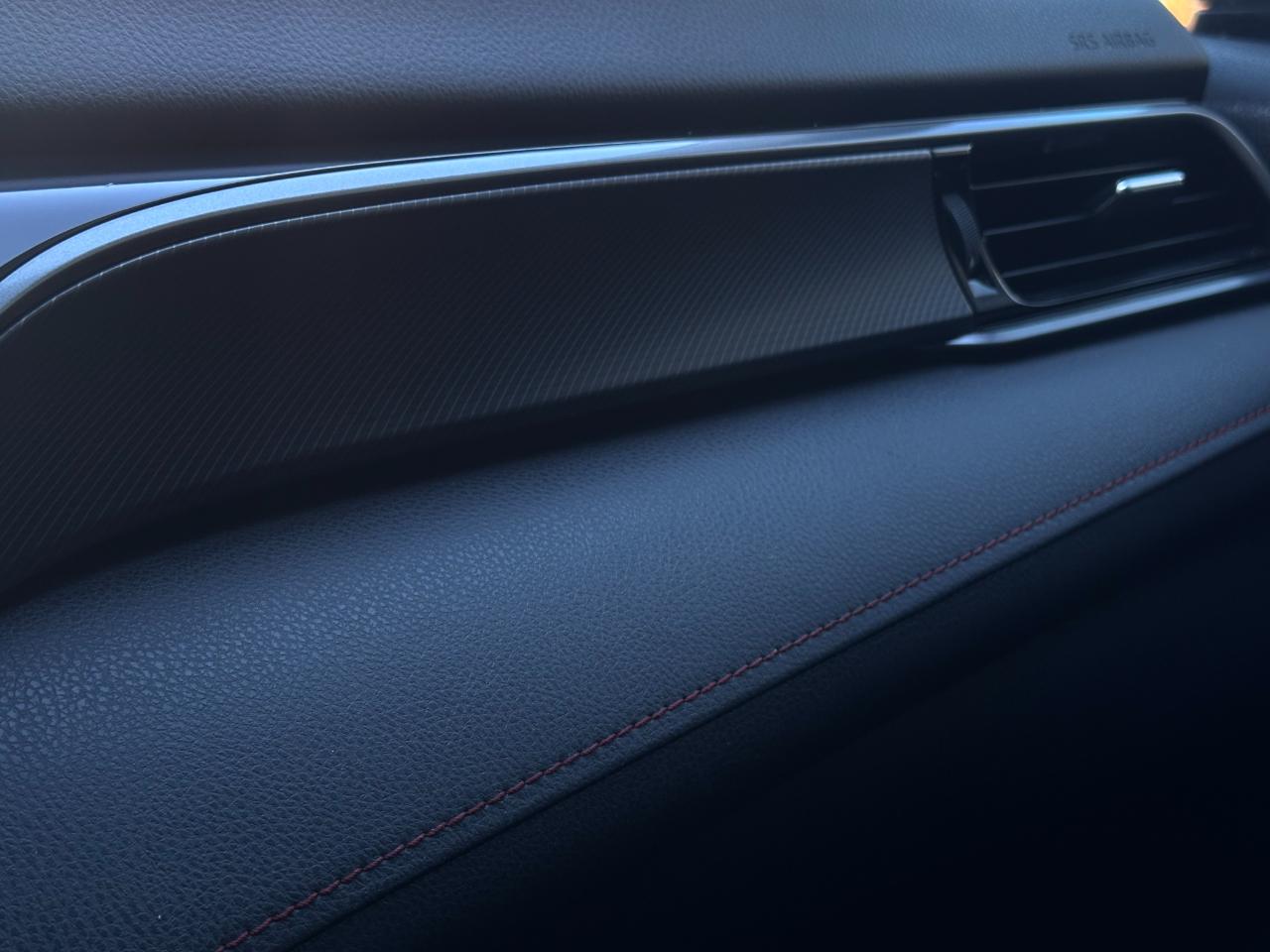 Toyota Camry  2021