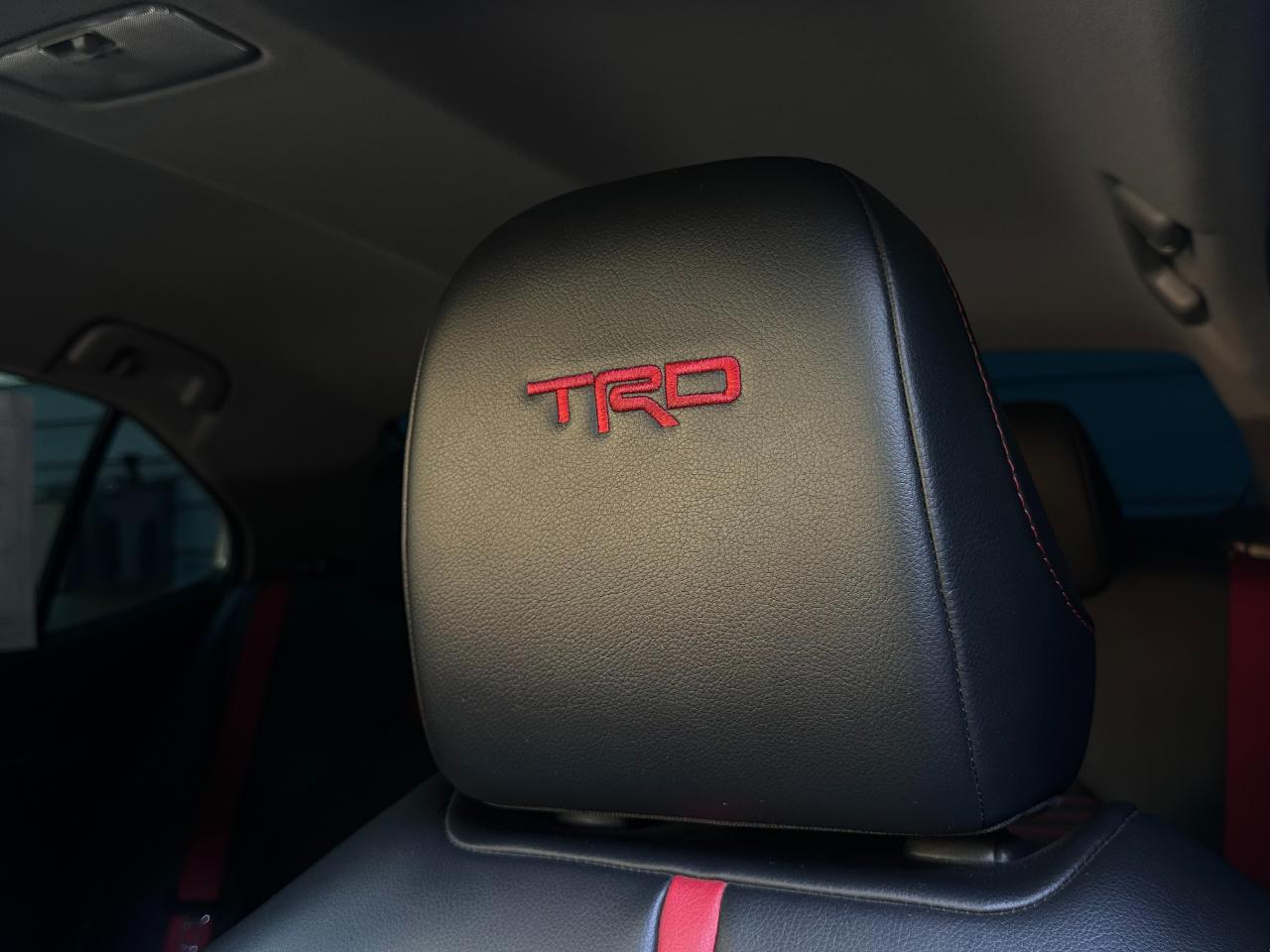 Toyota Camry  2021